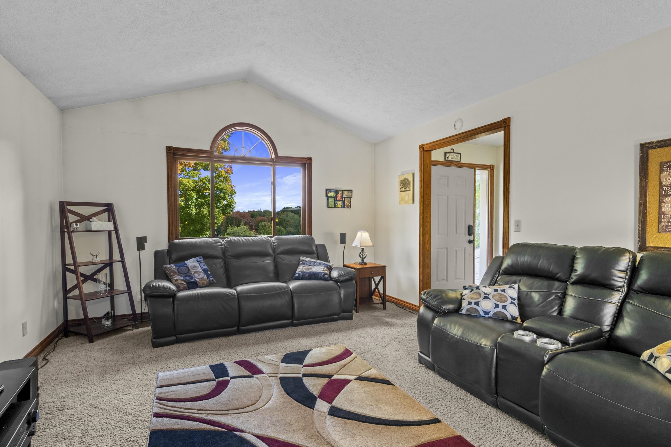 5307 Harris Road Traverse City, MI 49684 - Photo 4 of 46