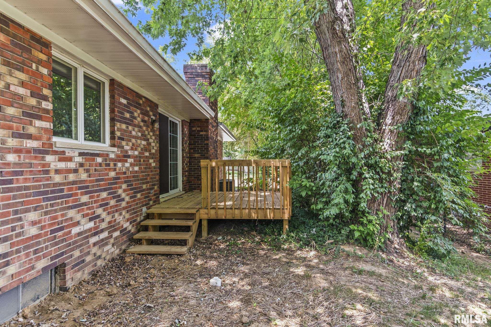 244 North Columbia Avenue Springfield, IL 62702 - Photo 31 of 32 Gallery Image 31