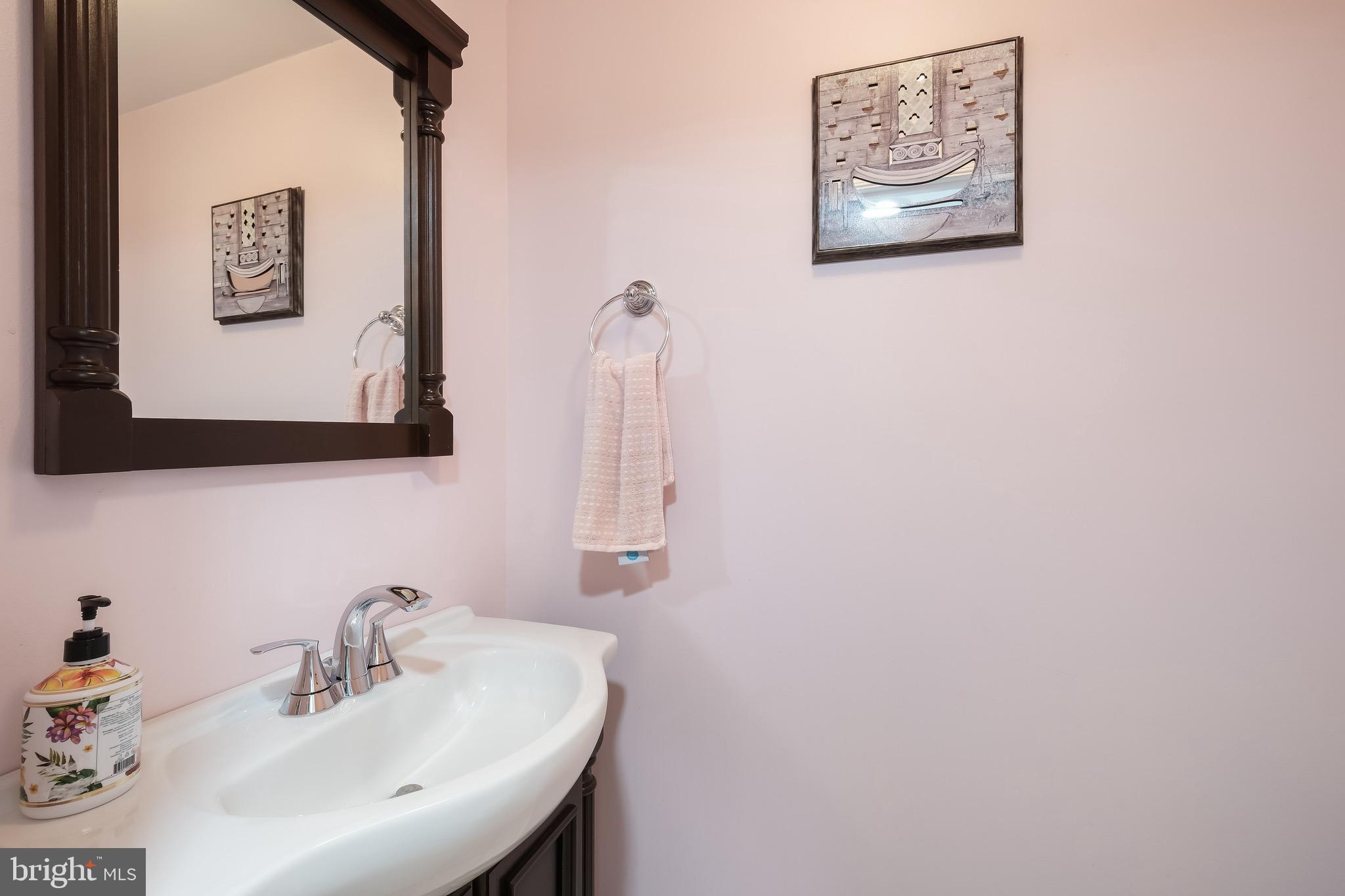 204 Red Barn Road Willow Grove, PA 19090 - Photo 21 of 48 Gallery Image 21