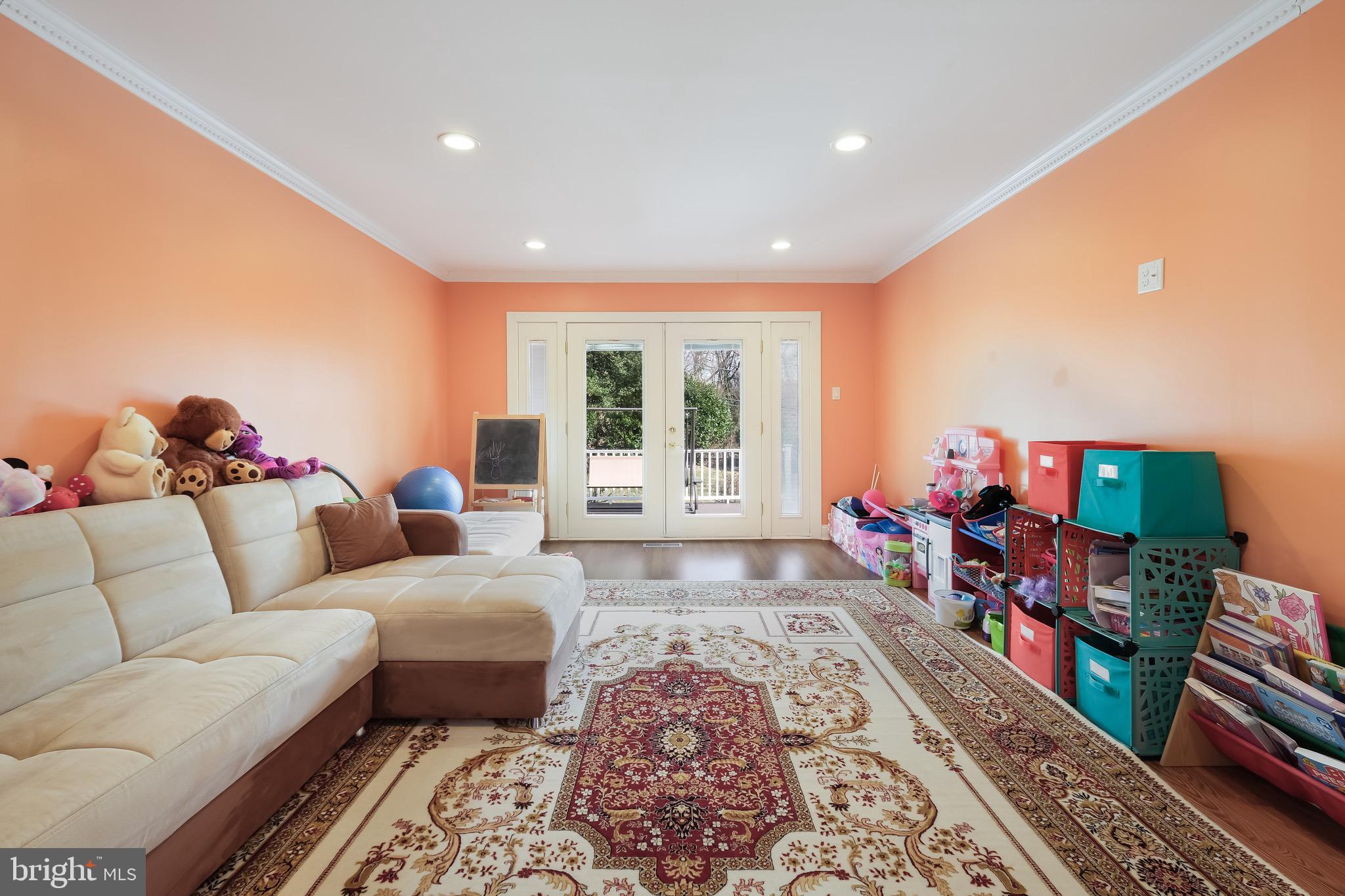 204 Red Barn Road Willow Grove, PA 19090 - Photo 22 of 48 Gallery Image 22
