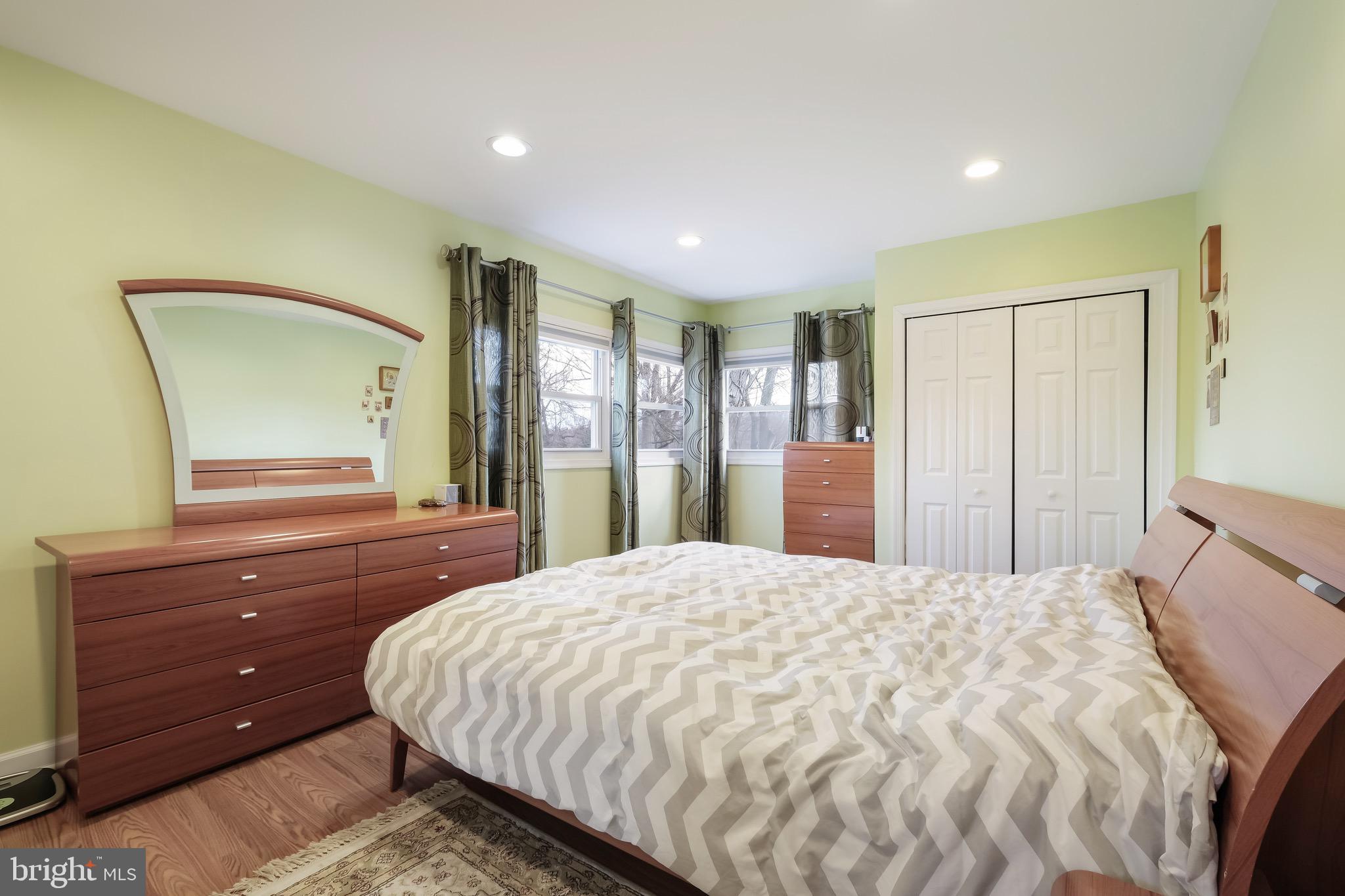 204 Red Barn Road Willow Grove, PA 19090 - Photo 30 of 48 Gallery Image 30