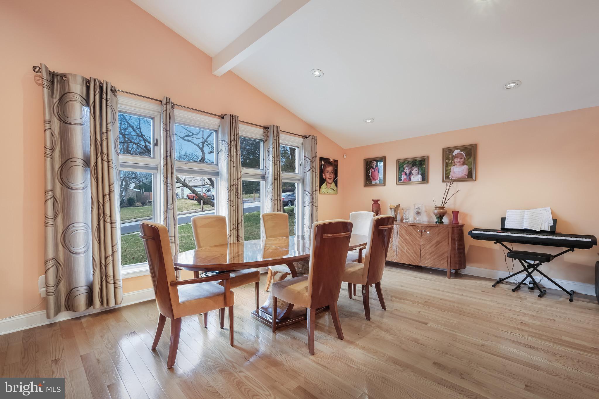 204 Red Barn Road Willow Grove, PA 19090 - Photo 8 of 48 Gallery Image 8