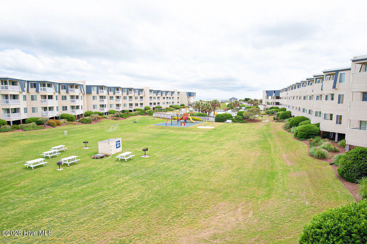 1904 East Fort Macon Road, Unit 252 Atlantic Beach, NC 28512 - Photo 29 of 57 Courtyard
