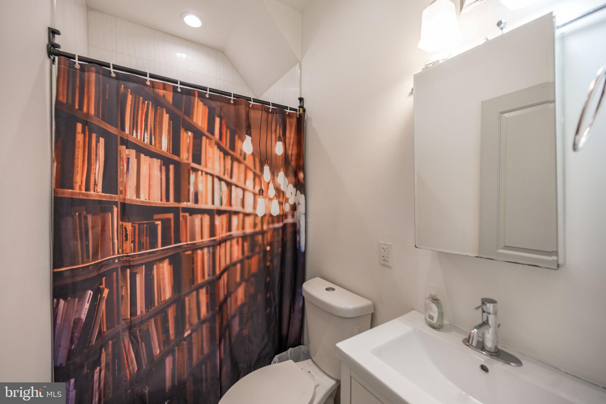 1770 Waterloo Street Philadelphia, PA 19122 - Photo 12 of 27