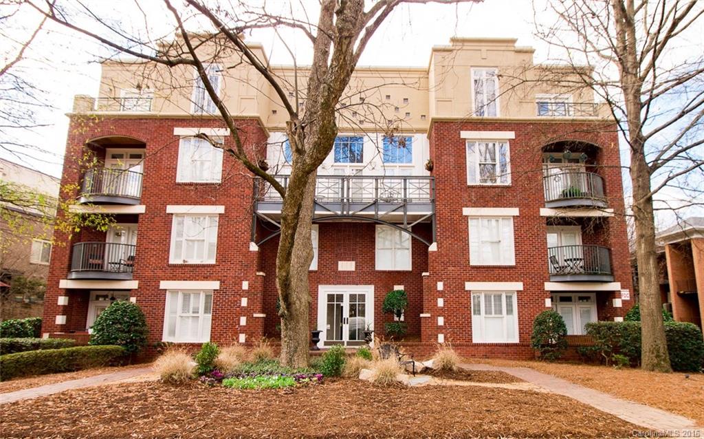 416 Queens Road, Unit 13 Charlotte, NC 28207 - Photo 2 of 24 Gallery Image 2