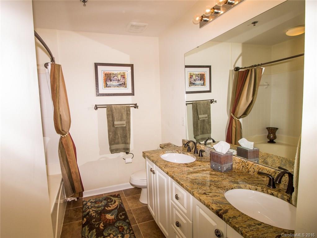 416 Queens Road, Unit 13 Charlotte, NC 28207 - Photo 17 of 24 Gallery Image 17