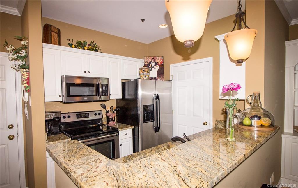 416 Queens Road, Unit 13 Charlotte, NC 28207 - Photo 8 of 24 Gallery Image 8