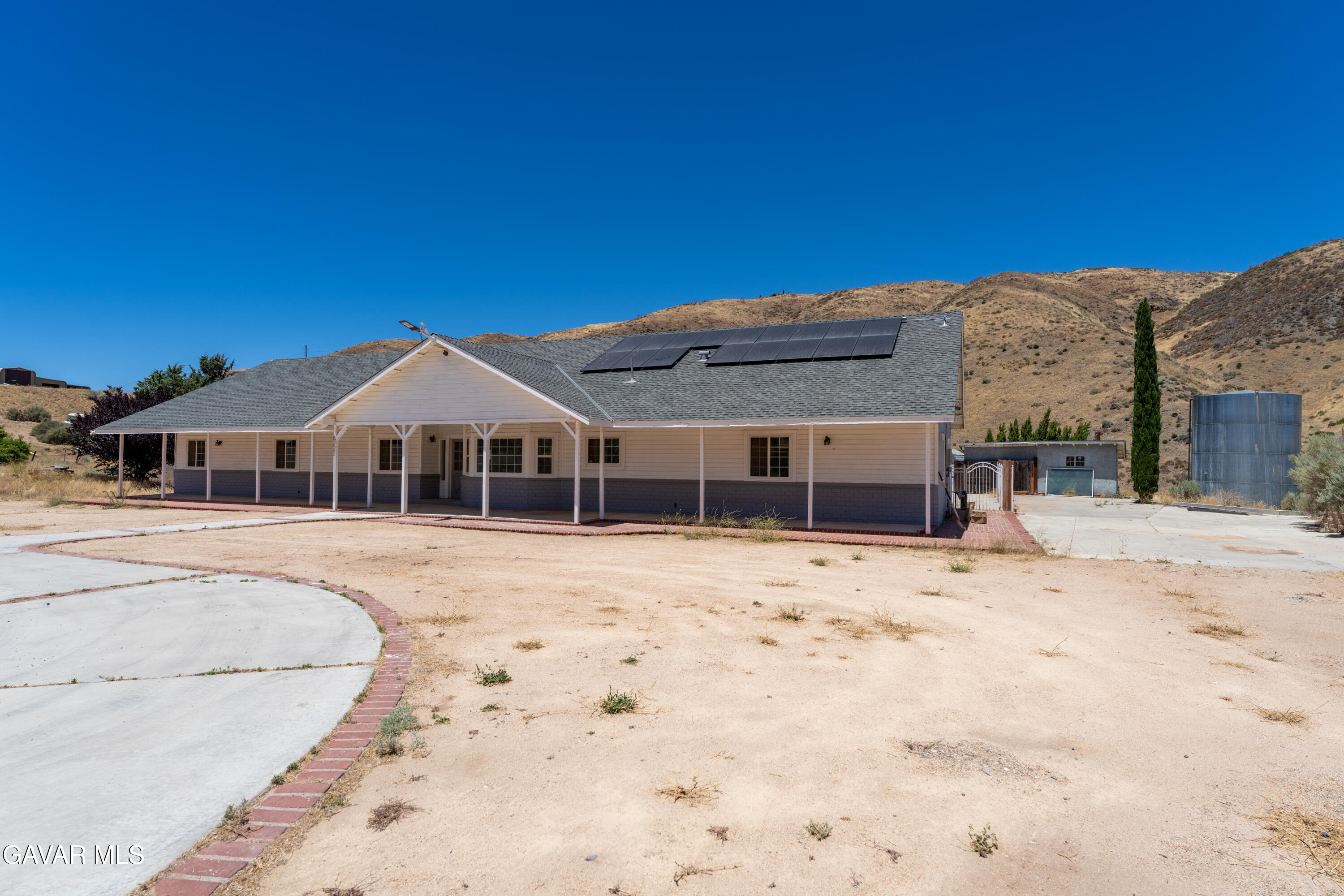 6221 Elizabeth Lake Road Leona Valley, CA 93551 - Photo 6 of 37 6