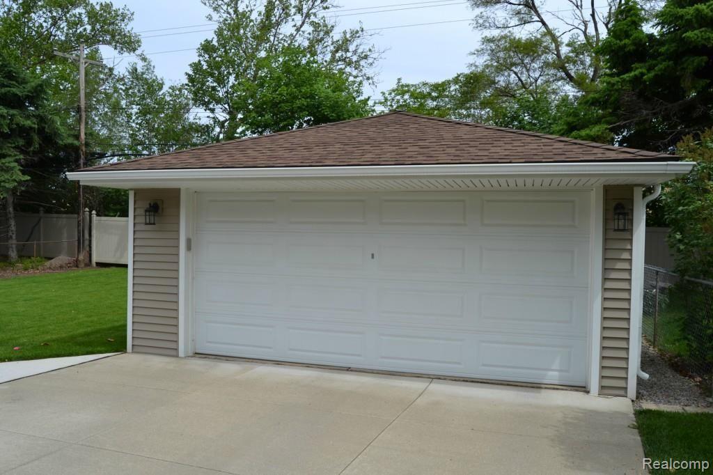 1590 Nantucket Road Plymouth, MI 48170 - Photo 31 of 38 2 Car Detached Garage