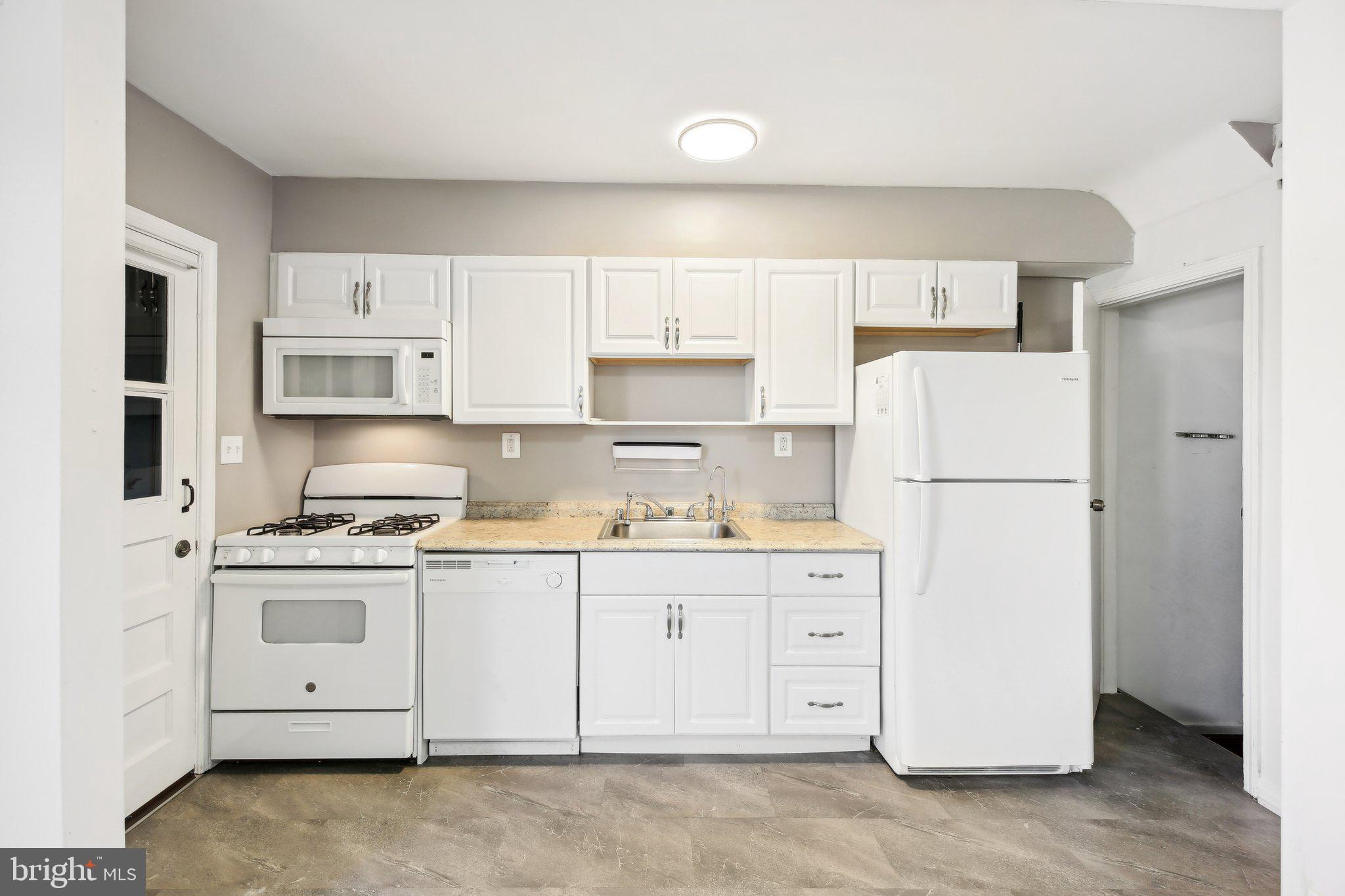 1718 Searles Road Dundalk, MD 21222 - Photo 13 of 32 Gallery Image 13