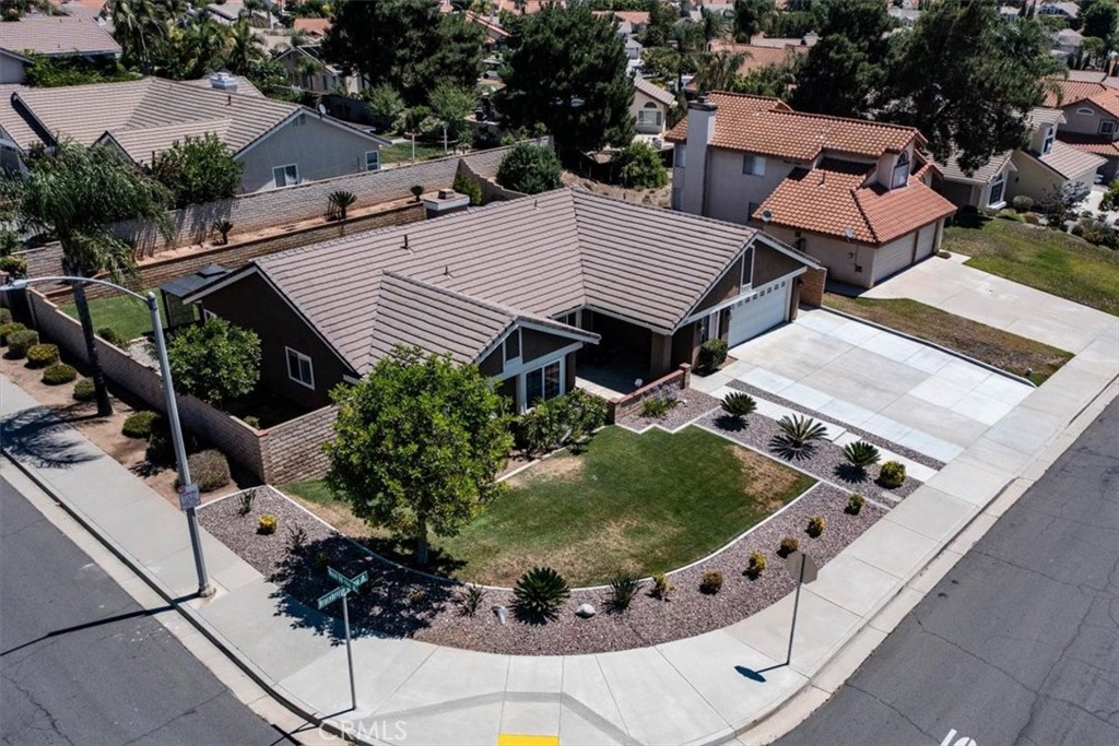 106 Bracebridge Court Riverside, CA 92506 - Photo 42 of 48 an aerial view of a house with garden space and street view