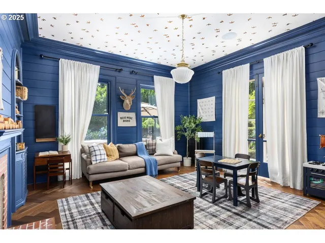 $5,295,000 | 11175 South Riverwood Road, Portland, OR 97219