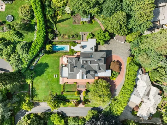$5,295,000 | 11175 South Riverwood Road, Portland, OR 97219
