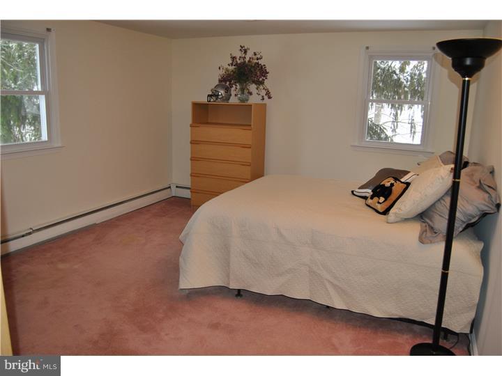46 Peddrick Road Wayne, PA 19087 - Photo 17 of 25 Bedroom 2