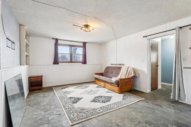 $235,000 | 8091 Deer Drive, Hennepin, IL 61327