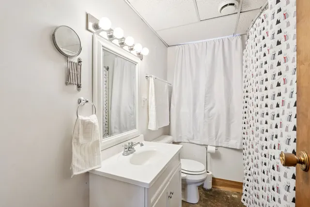 $235,000 | 8091 Deer Drive, Hennepin, IL 61327