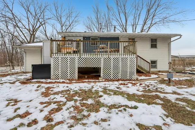 $235,000 | 8091 Deer Drive, Hennepin, IL 61327