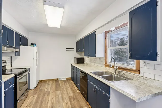 $235,000 | 8091 Deer Drive, Hennepin, IL 61327