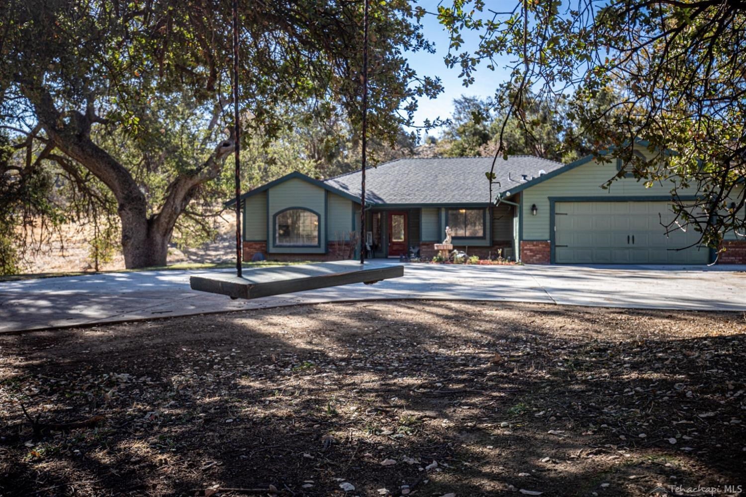 26000 Bear Valley Road Tehachapi, CA 93561 - Photo 45 of 47 Gallery Image 45
