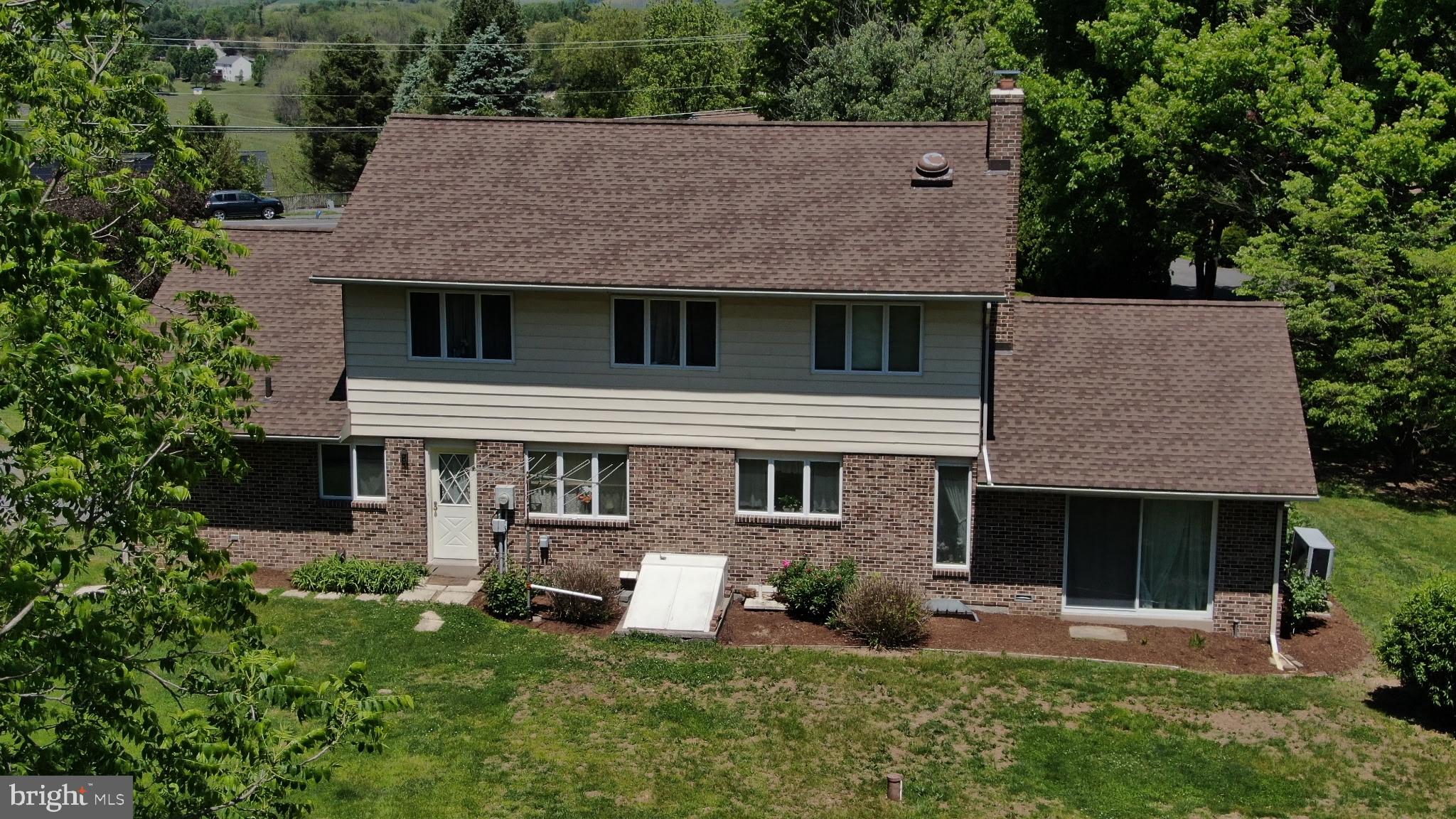 727 North Church Road Sinking Spring, PA 19608 - Photo 3 of 4 Gallery Image 3