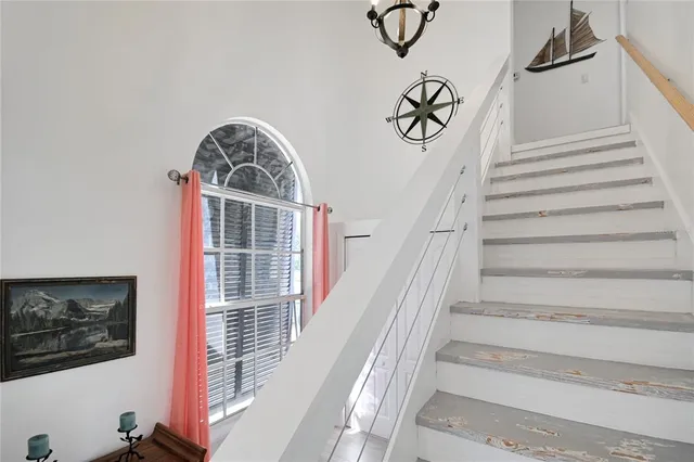 $1,750,000 | 425 North Riverside Drive, Edgewater, FL 32132