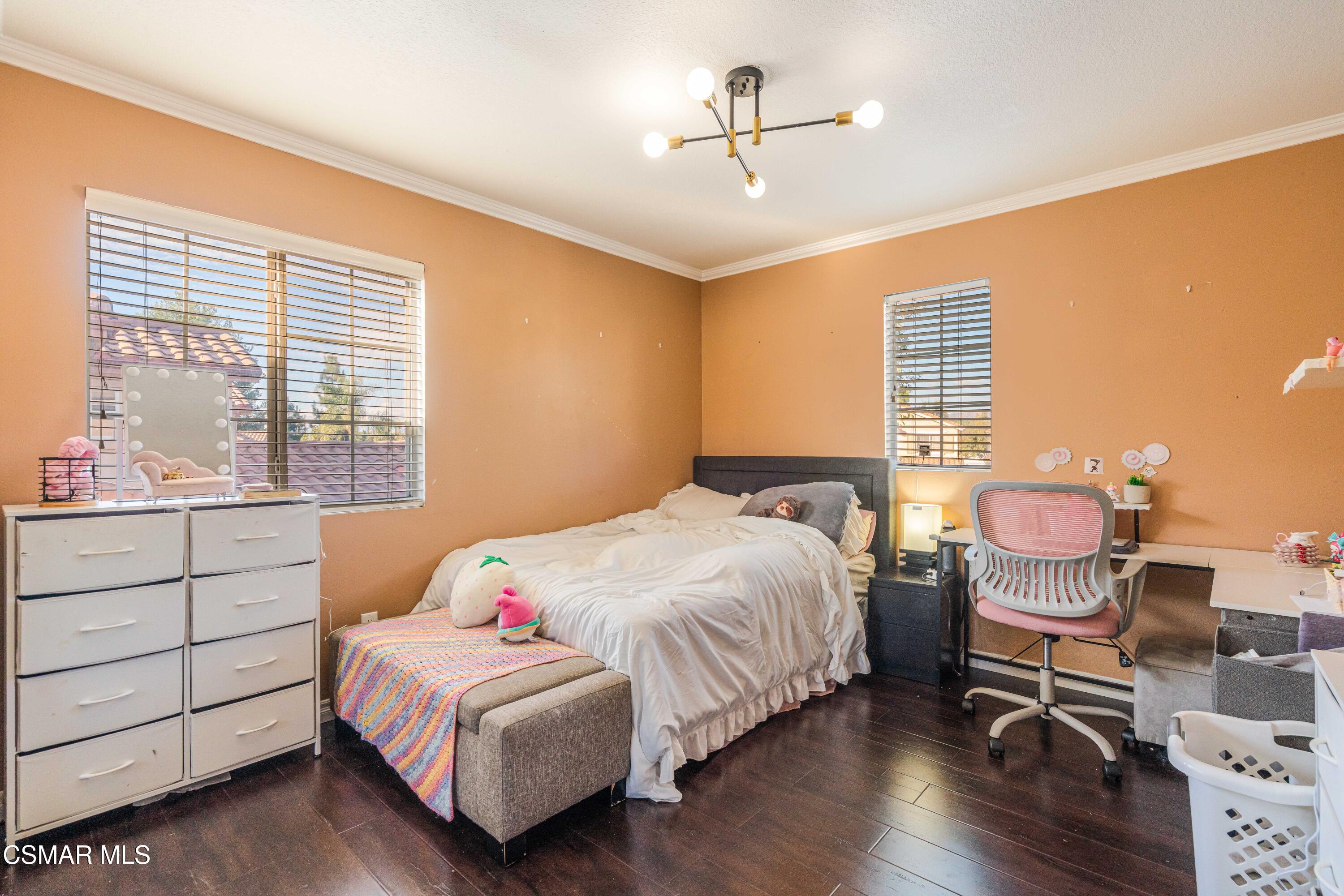 969 Roldan Avenue Simi Valley, CA 93065 - Photo 21 of 32 969 Roldan Ave, Simi Valley