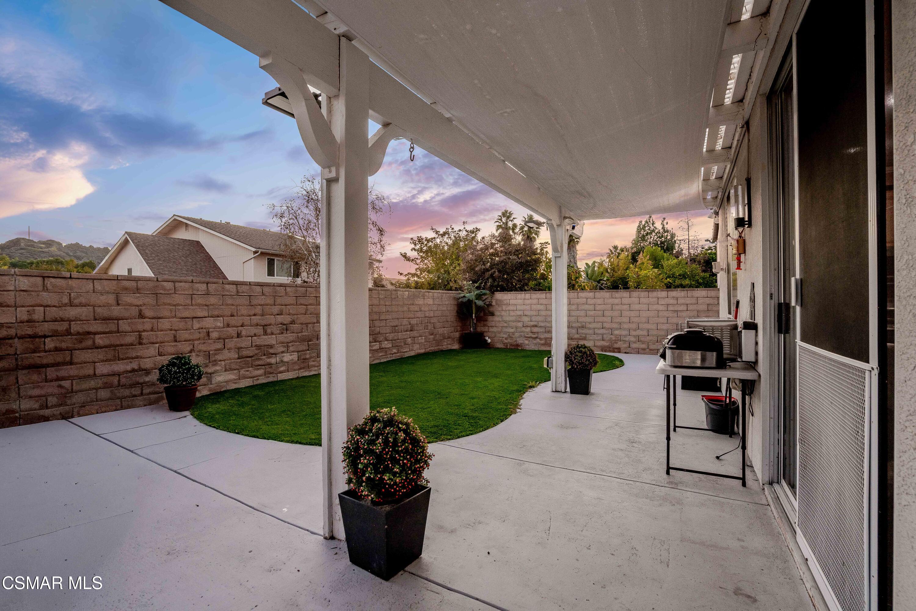 969 Roldan Avenue Simi Valley, CA 93065 - Photo 24 of 32 969 Roldan Ave, Simi Valley
