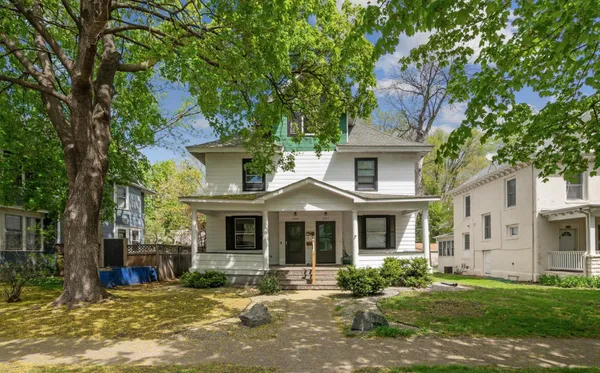 $585,000 | 1607 Van Buren Avenue, St. Paul, MN 55104