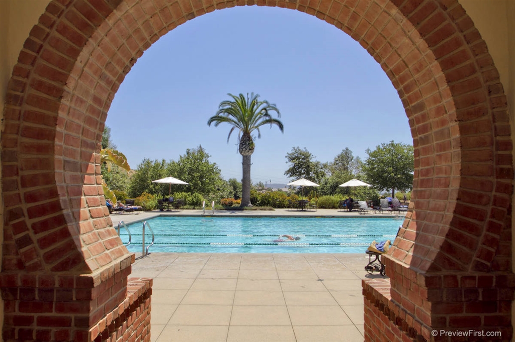 2432 Lapis Road Carlsbad, CA 92009 - Photo 22 of 25 Gallery Image 22