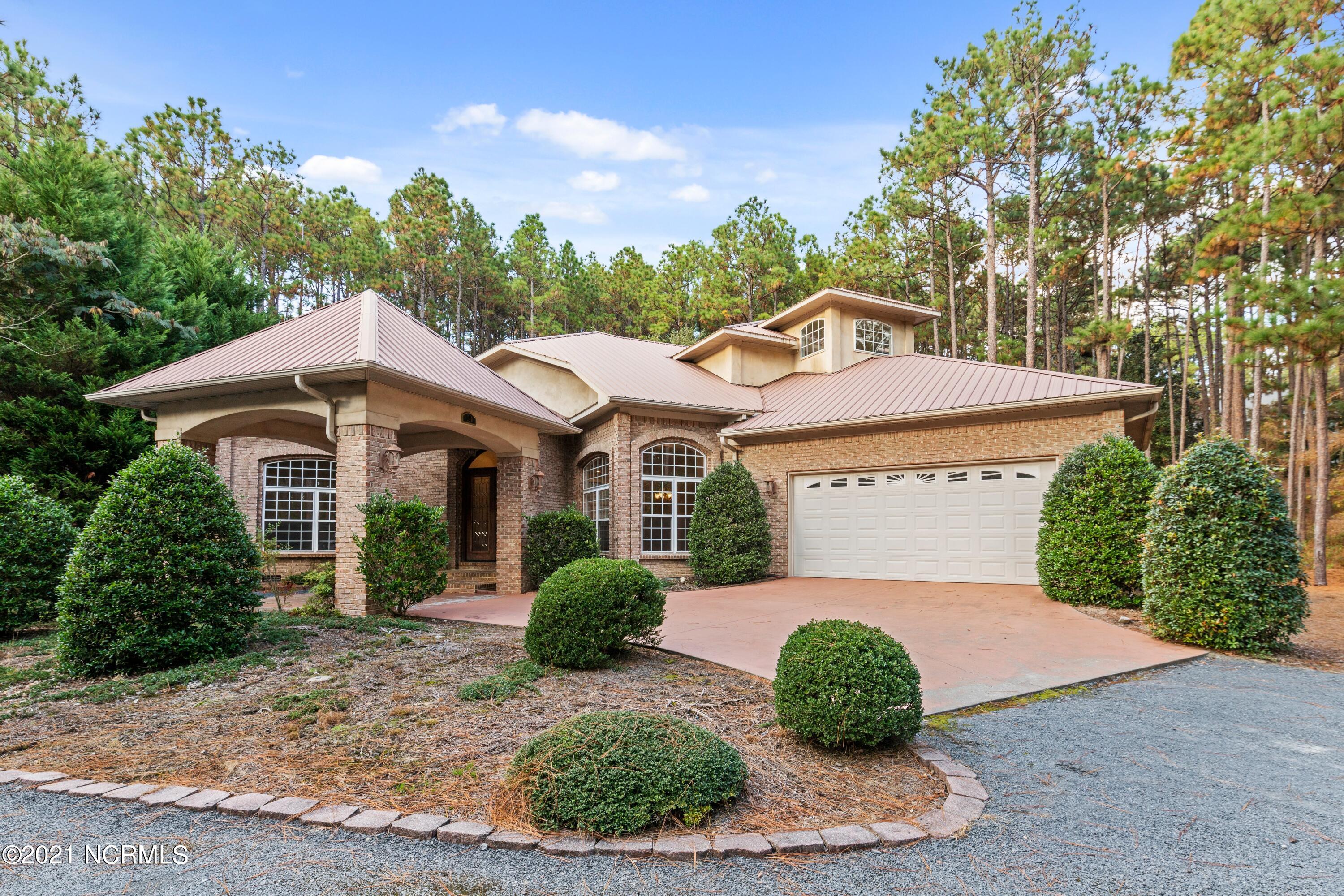 240 Cliff Road Southern Pines, NC 28387 - Photo 1 of 51 15-print-IMG_8835