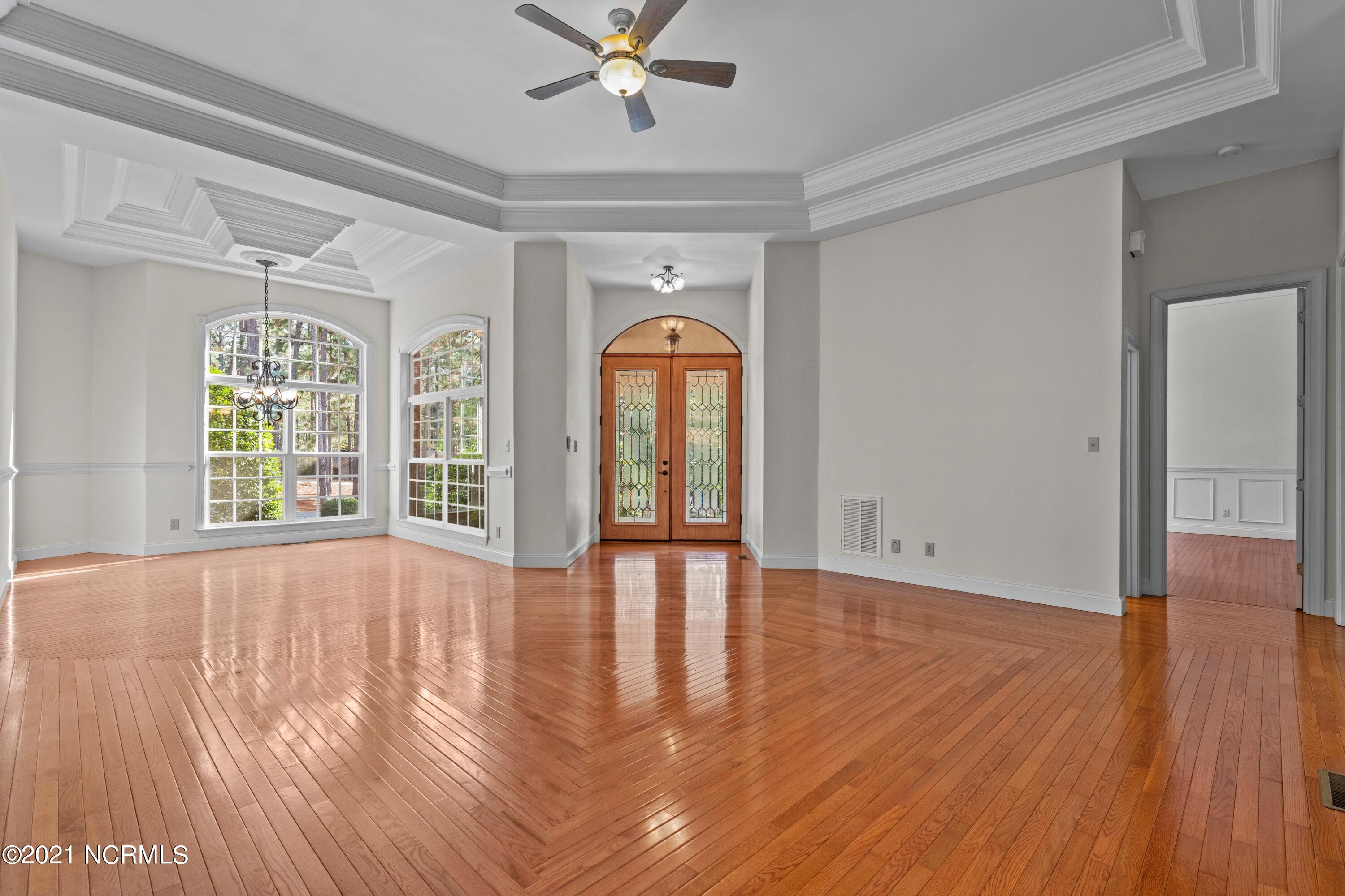 240 Cliff Road Southern Pines, NC 28387 - Photo 17 of 51 17-print-IMG_8723