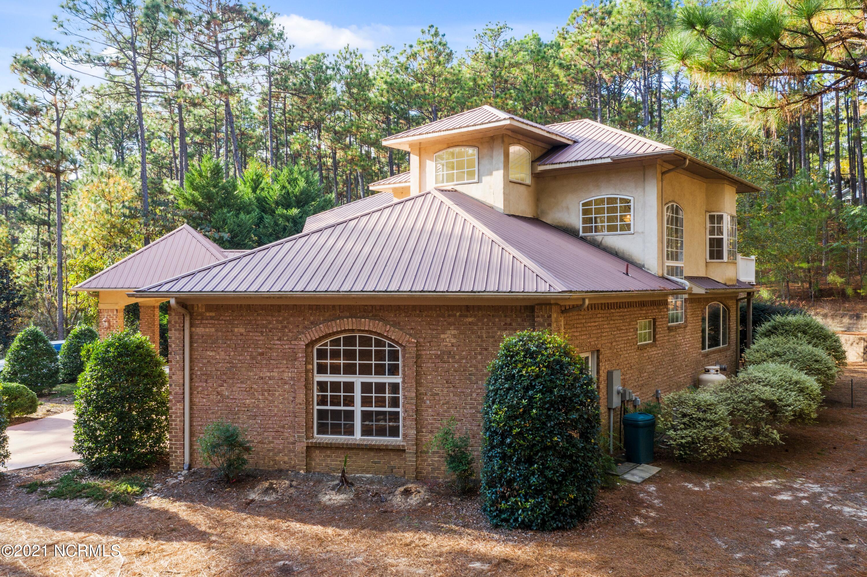 240 Cliff Road Southern Pines, NC 28387 - Photo 3 of 51 4-print-DJI_0818