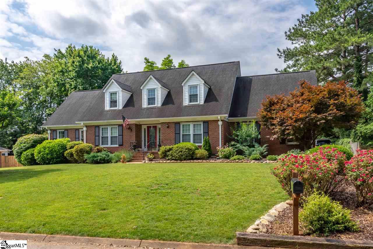 210 Burning Bush Road Greenville, SC 29607 - Photo 1 of 21 Gallery Image 1