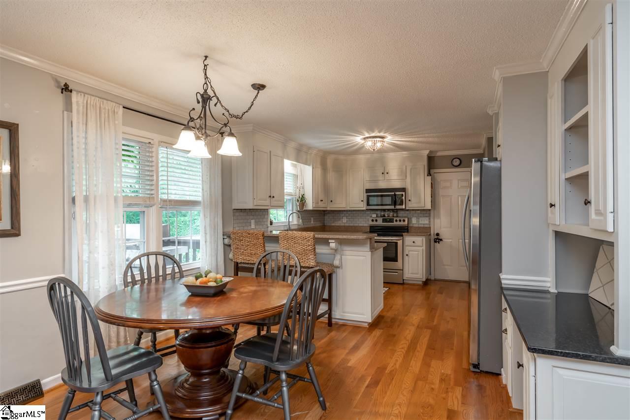 210 Burning Bush Road Greenville, SC 29607 - Photo 11 of 21 Gallery Image 11