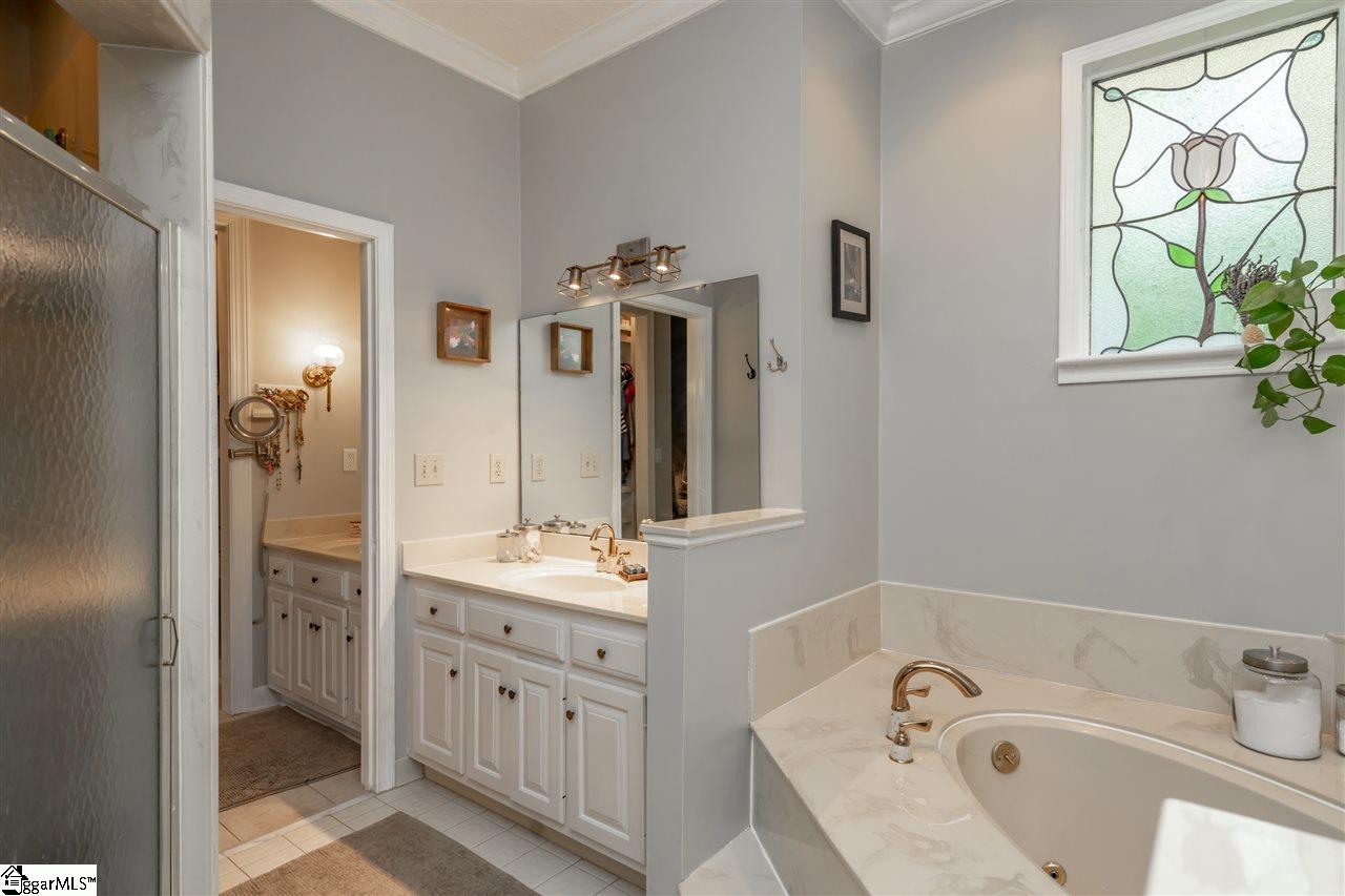 210 Burning Bush Road Greenville, SC 29607 - Photo 13 of 21 Gallery Image 13