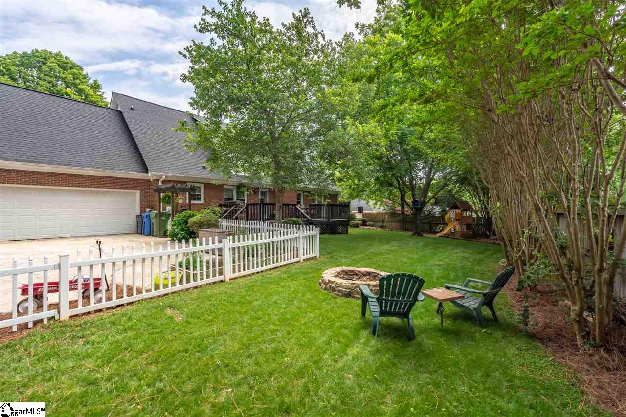 210 Burning Bush Road Greenville, SC 29607 - Photo 20 of 21 Gallery Image 20