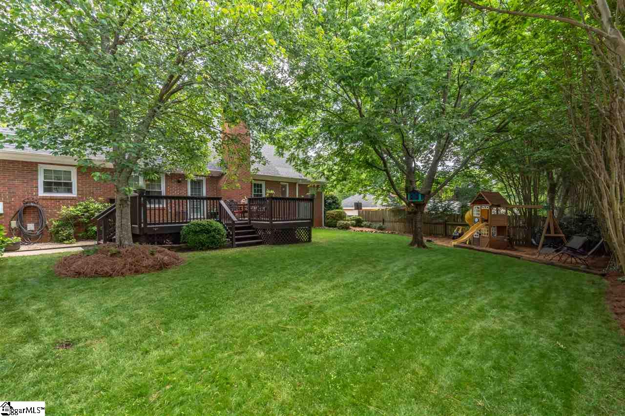 210 Burning Bush Road Greenville, SC 29607 - Photo 5 of 21 Gallery Image 5