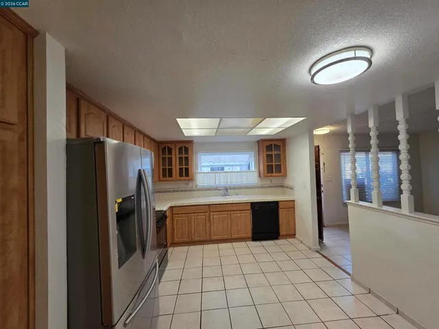 $388,000 | 2581-2581 El Portal Drive, Unit C, San Pablo, CA 94806