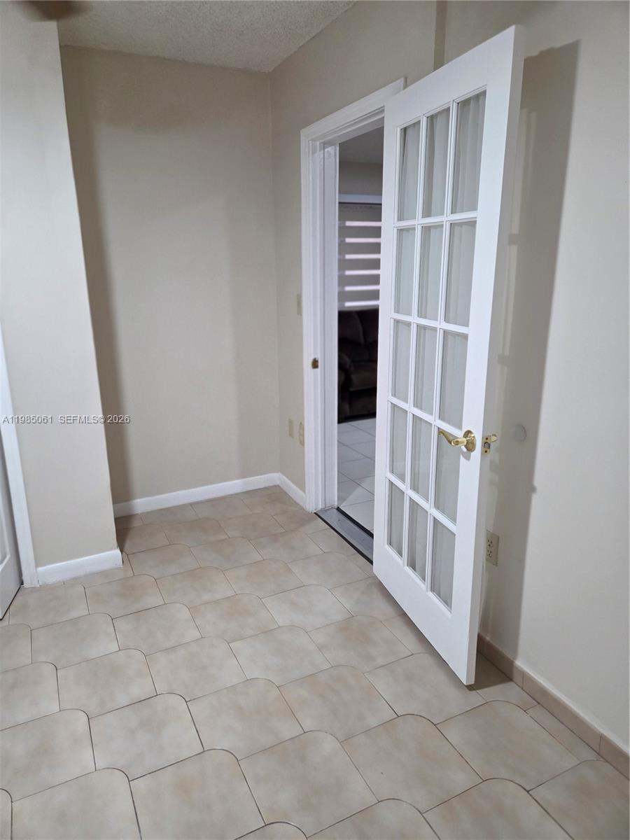 2931 Southwest 135th Avenue Miami, FL 33175 - Photo 16 of 20