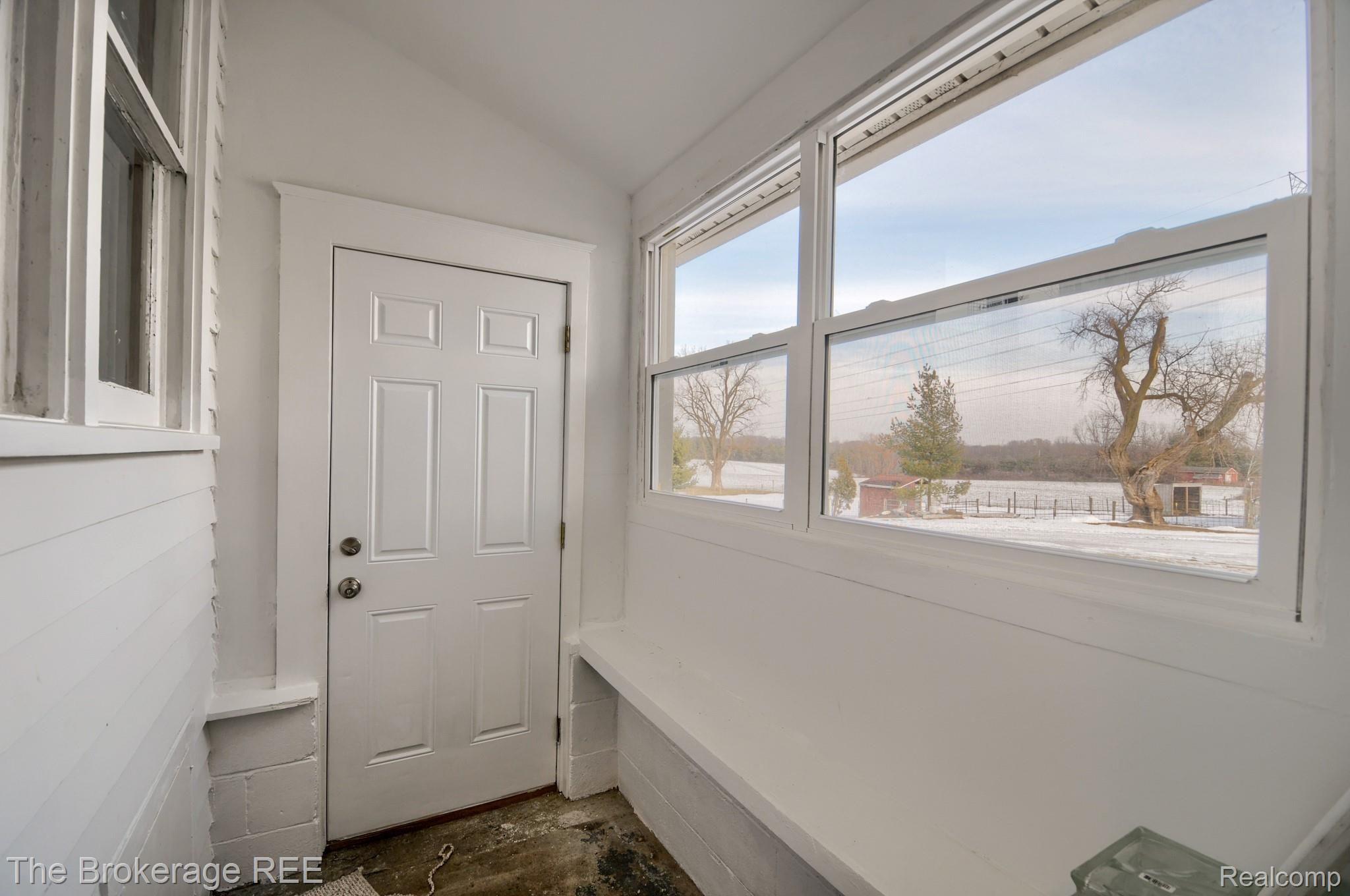 11241 East Potter Road Davison, MI 48423 - Photo 36 of 47 SD3_9827-HDR(5).jpg