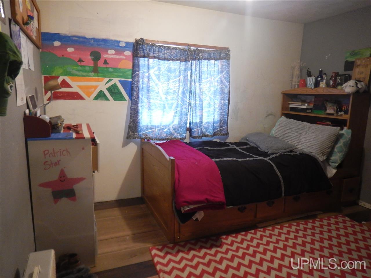 5455 27.5 Road Gladstone, MI 49837 - Photo 15 of 24