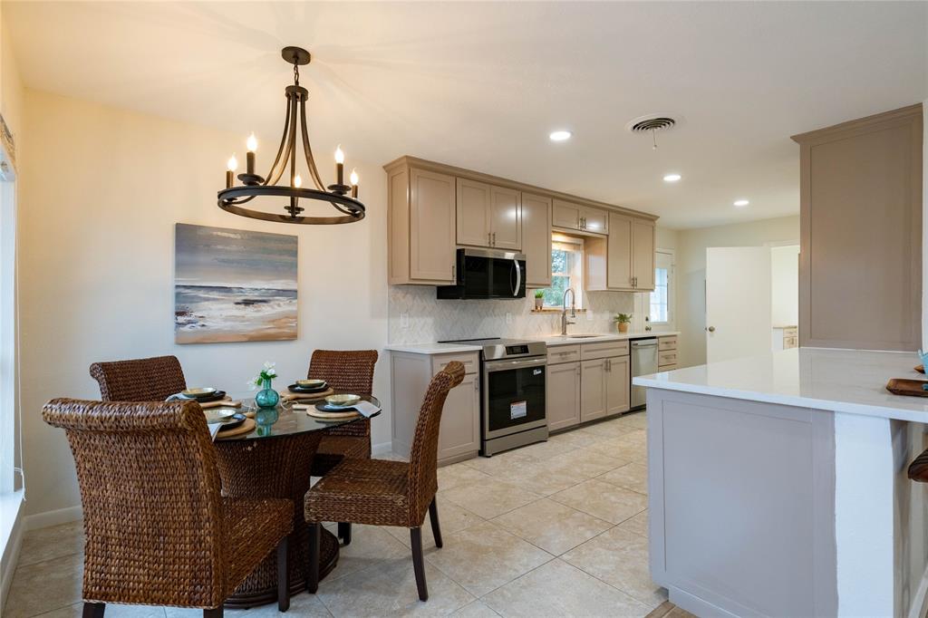 6525 Dakar Road Fort Worth, TX 76116 - Photo 9 of 27 Gallery Image 9
