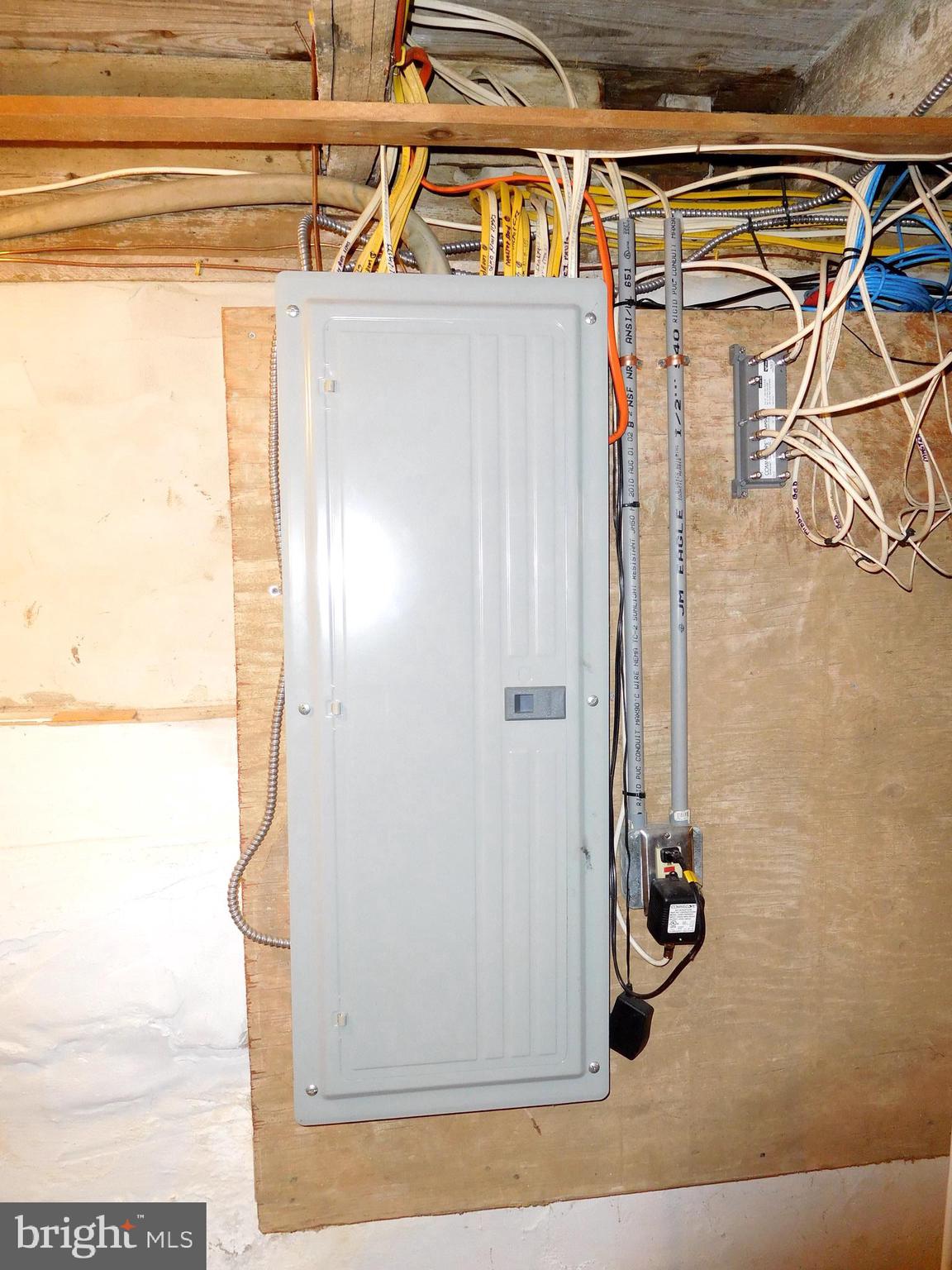 717 Cedar Avenue Croydon, PA 19021 - Photo 28 of 32