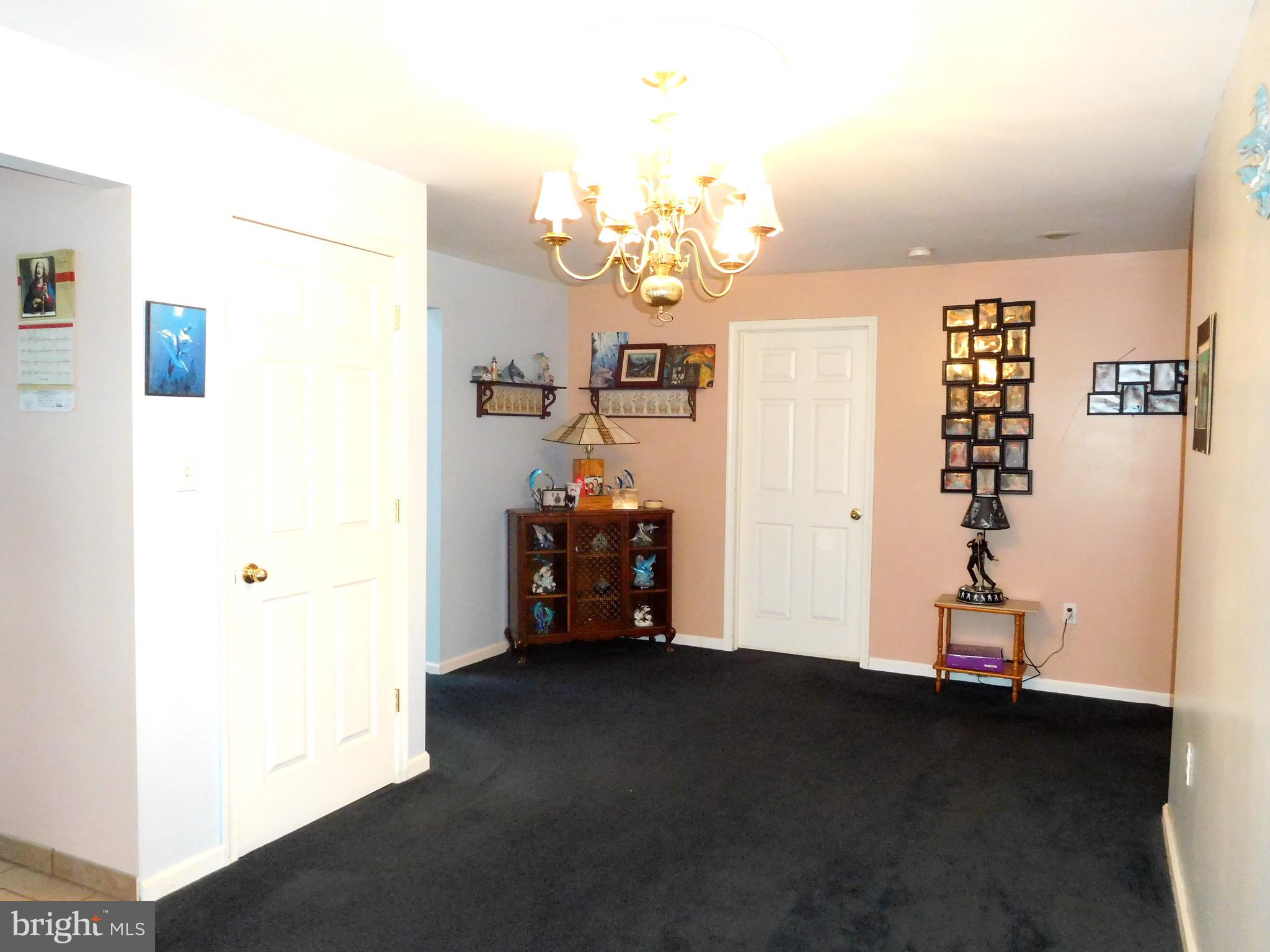 717 Cedar Avenue Croydon, PA 19021 - Photo 7 of 32