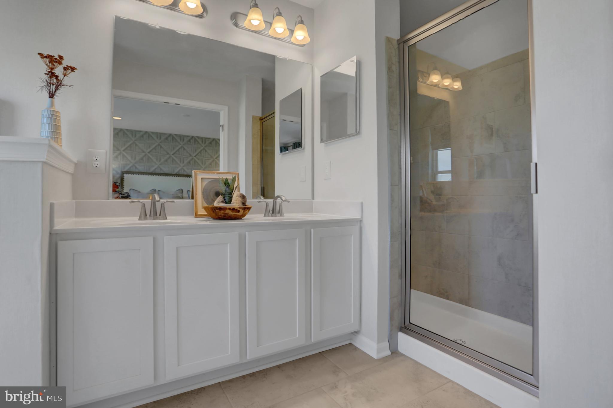 1584 Warm Spring Road Chambersburg, PA 17202 - Photo 27 of 37 primary bathroom