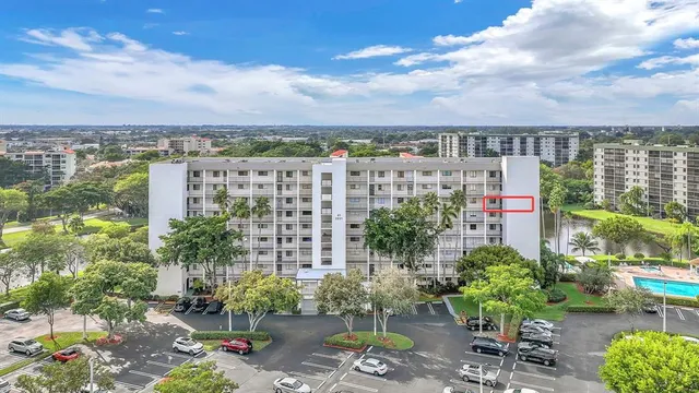 $350,000 | 2221 Cypress Island Drive, Unit 708, Pompano Beach, FL 33069