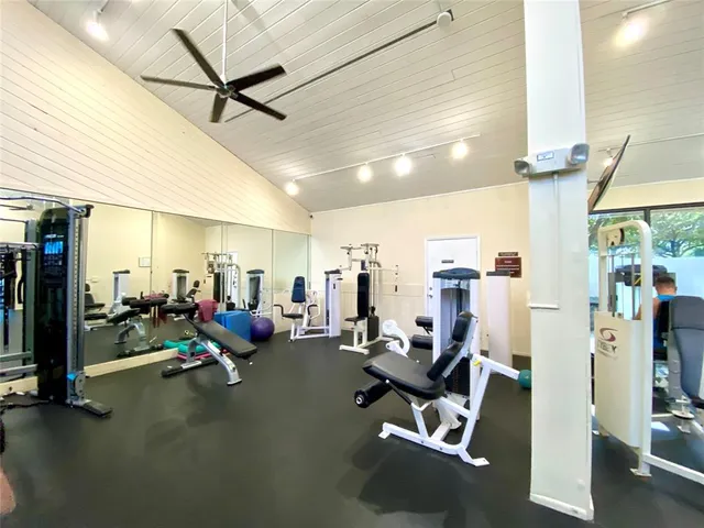 $350,000 | 2221 Cypress Island Drive, Unit 708, Pompano Beach, FL 33069