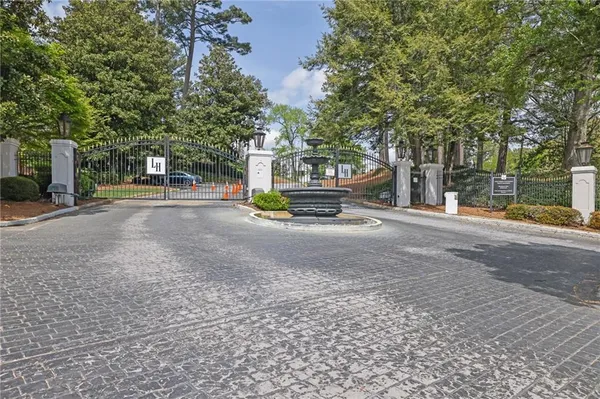 $2,200 | 1104 Pine Heights Drive Northeast, Atlanta, GA 30324