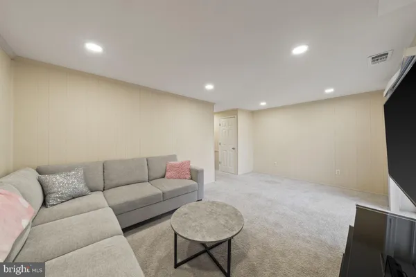 $645,000 | 10266 Fern Pool Court, Burke, VA 22015