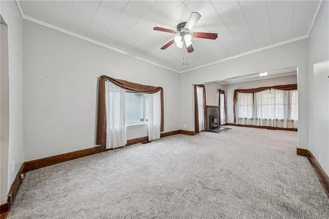 a view of a livingroom with furniture and a livingroom
